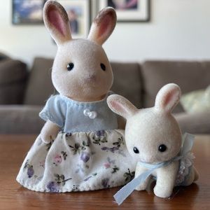 Calico critters bunny mom and baby